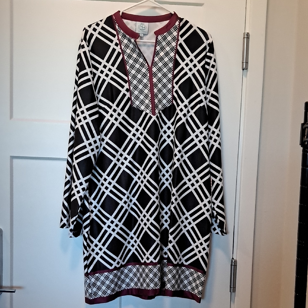 Tracy Negoshian Black and White Geometric Dress